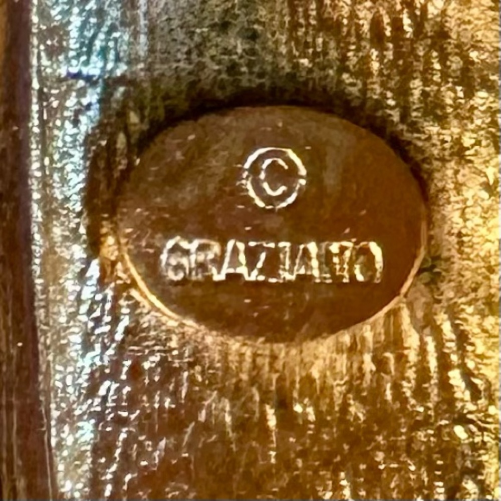 Graziano brand red Heart theme enamel bangle - Picture 5 of 5